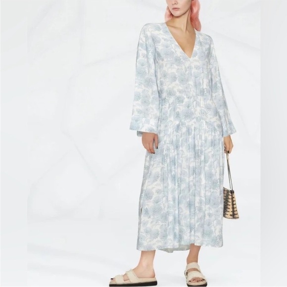 Vince Dahlia Print Long Bell Sleeves Double V Neck Rayon Flowy Maxi Dress - Picture 2 of 12